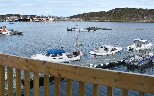 6 Person Holiday Home in Dyrvik