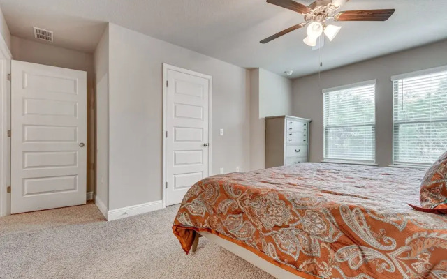 Pensacola Vacation Rental w/ Community Pool!