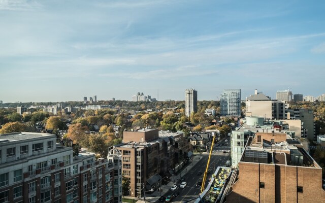 Yorkville Plaza by QuickStay