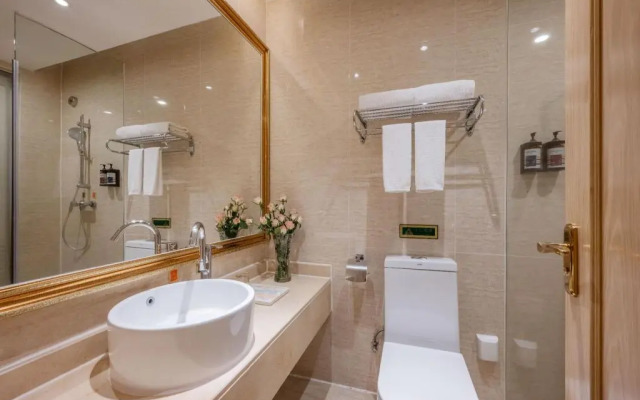 Vienna Hotel Shenzhen Huaqiangbei Branch