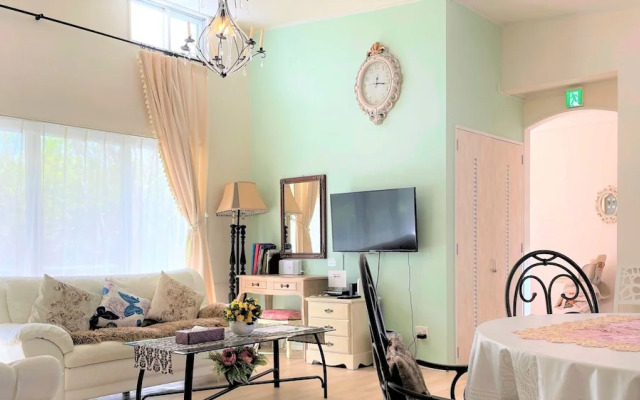 Rose Terrace Bise