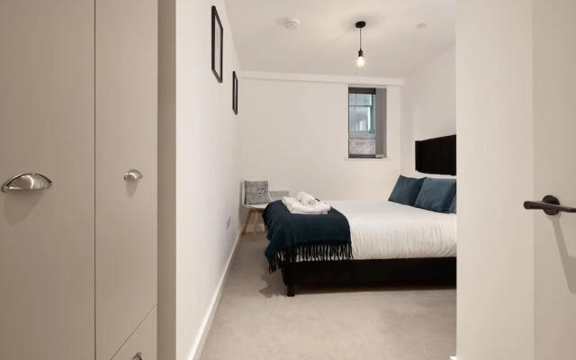 Stylish Two-bedroom Flat in the Northern Quarter