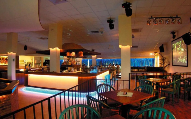 Happy Camp Rosapineta Camping Village