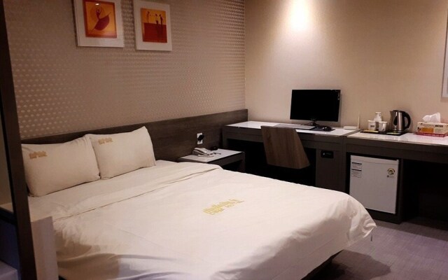 Icheon Cine Hotel