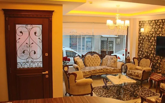 Grand Life Residence