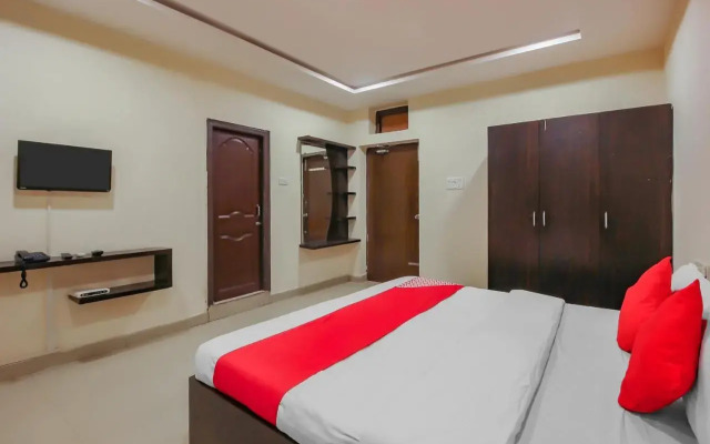 Collection O 18725 Hotel Hillside