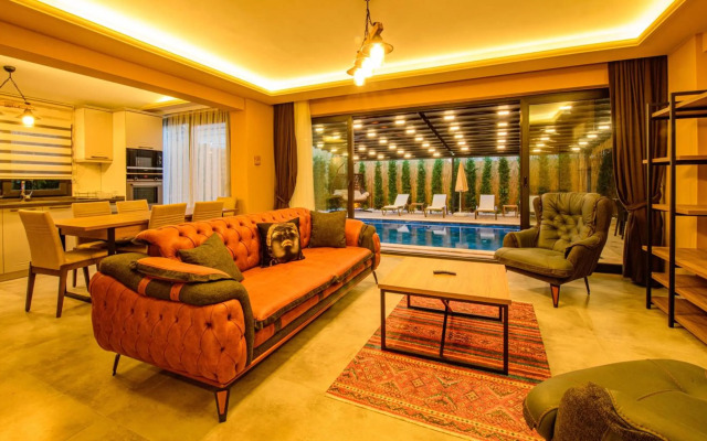 Söğüt 1 - 4 Bedroom with jacuzzi in Fethiye