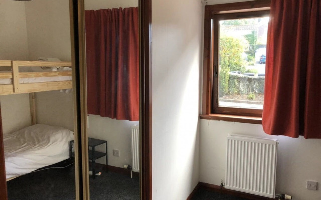 NEW Super 2BD Flat Near Dalkeith Town Centre