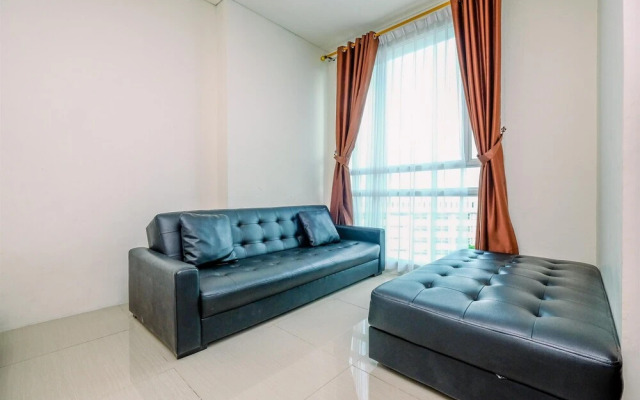 Fancy And Nice Studio Apartment At Woodland Park Residence