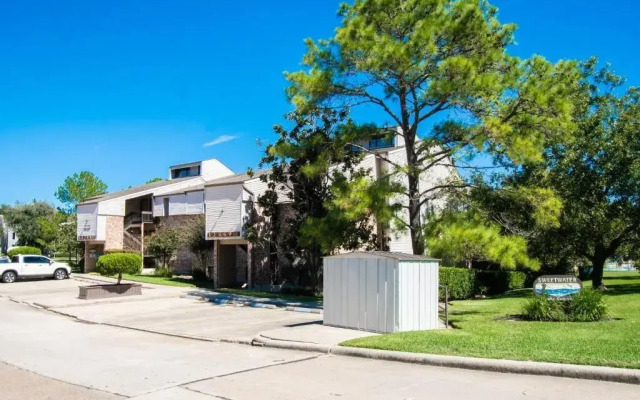 Sweetwater at Lake Conroe by VRI Resort