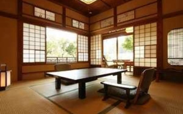 Yugawara Hot Spring Inn Fujitaya