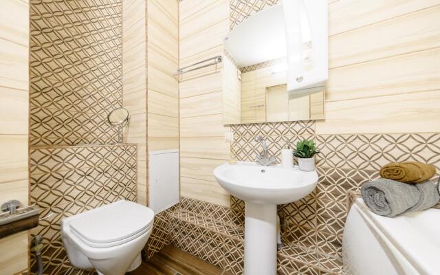 LetoApart (ЛетоАпарт) на улице  Революции 1905 года 35