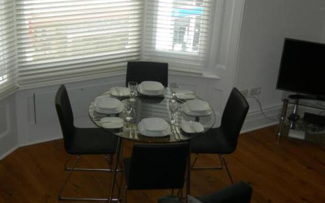 High Street Suites 3