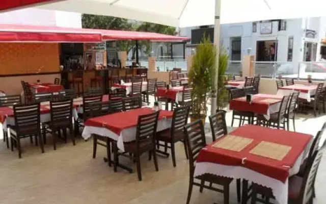 Club Arya Apart Hotel