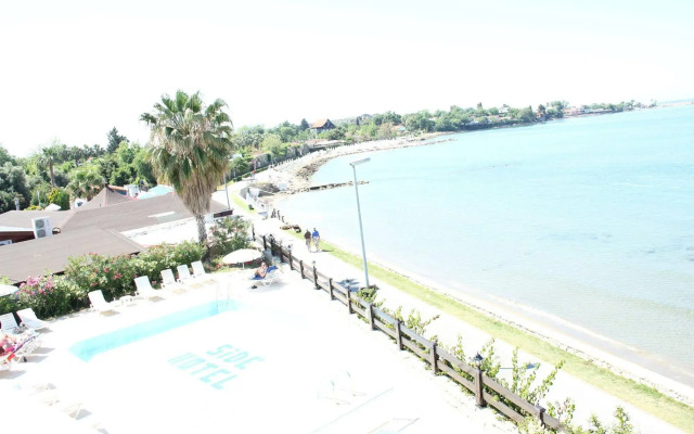 Side Beach Club Hotel