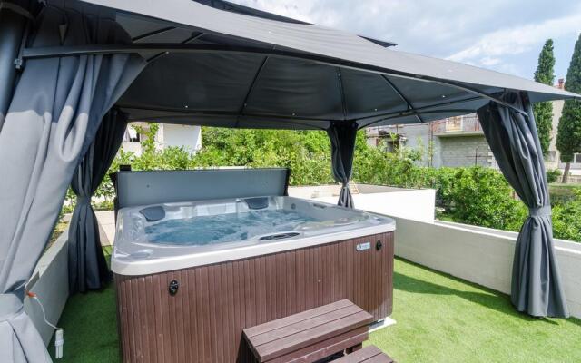 Villa Luciana Residence
