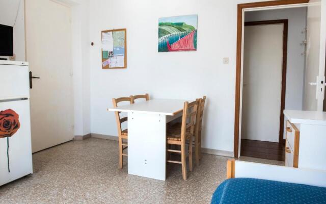 M150 - Marcelli, bilocale direttamente sulla spiaggia