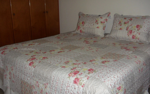 Vilage Bed & Breakfast