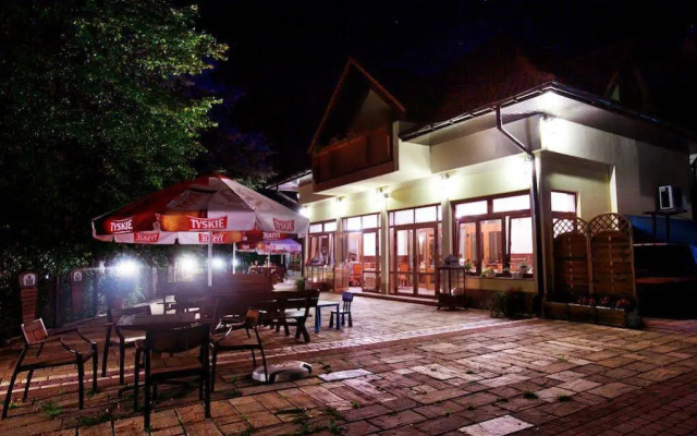 Hotel Zalesie