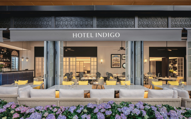 Hotel Indigo Shenzhen Overseas Chinese Town by IHG
