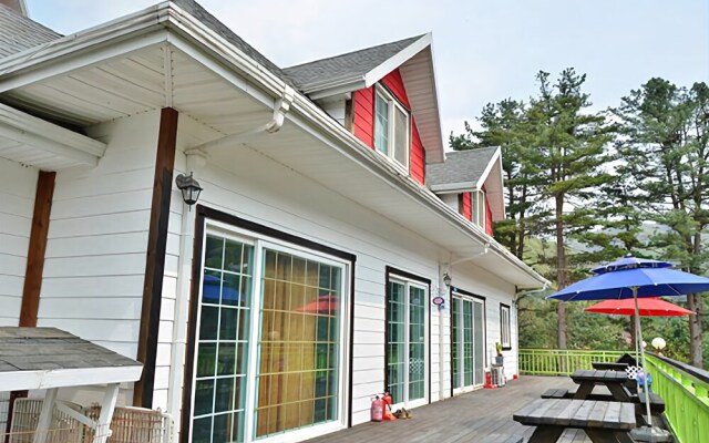 Yangpyeong Plus Pension