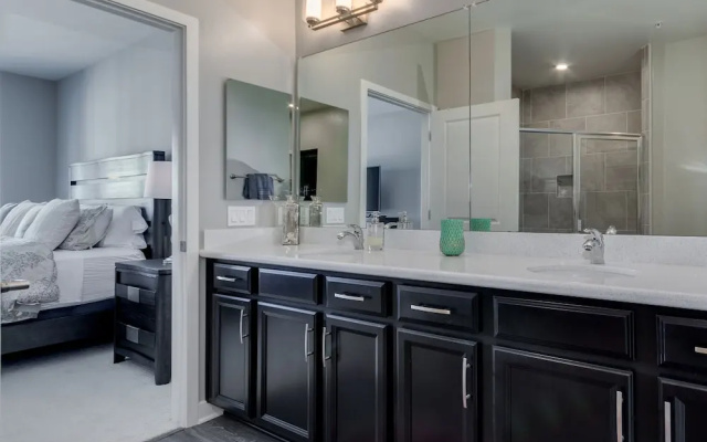 Queen Creek #349 2 Bedrooms 2 Bathrooms Condo
