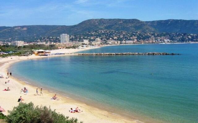 Appartement Le Lavandou, 1 pièce, 4 personnes - FR-1-251-409