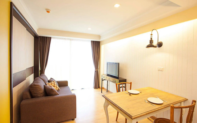Rocco Hua Hin Beach Seaview