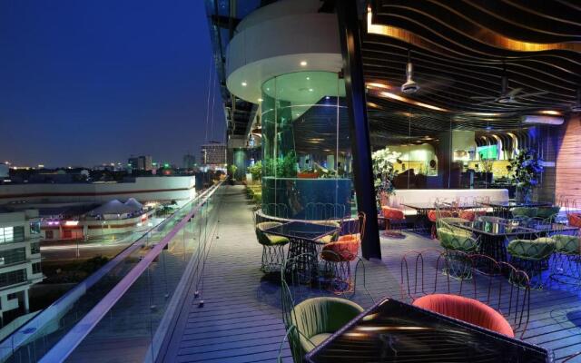 Empire Suites