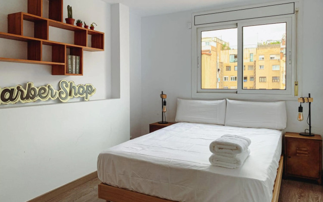 Incredible 2BR Penthouse with Urban Rooftop Garden