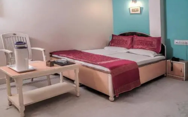 Hotel Laxmi Palace