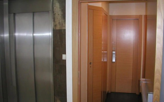 Hotel Moon