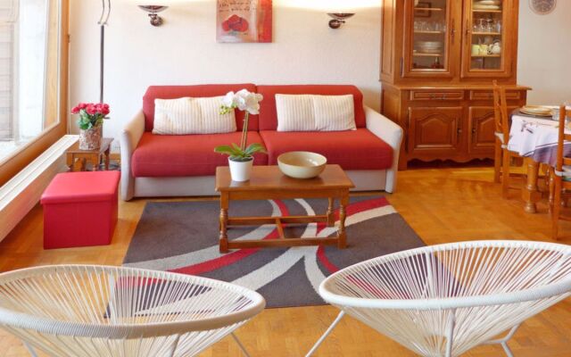 Terrasse des Alpes 15330