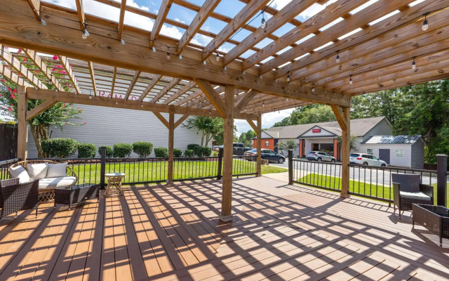 Ramada by Wyndham Studio Suites Dothan