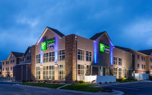 Holiday Inn Express Hotel & Suites Rapid City, an IHG Hotel