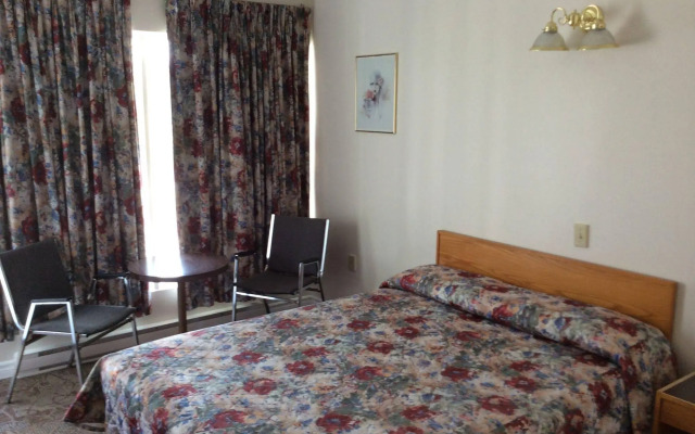 Embassy Motel