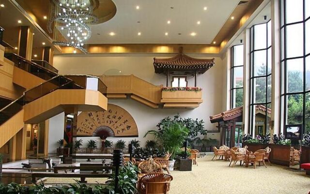 Jinan Shungeng Hillview Hotel