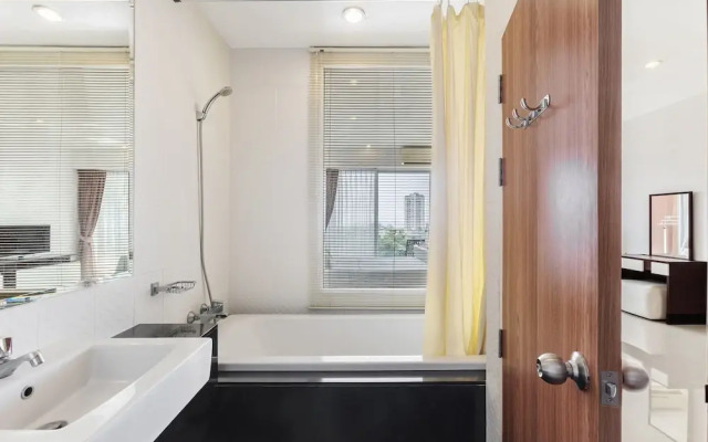 Studio in Chic Condo in Karon A510