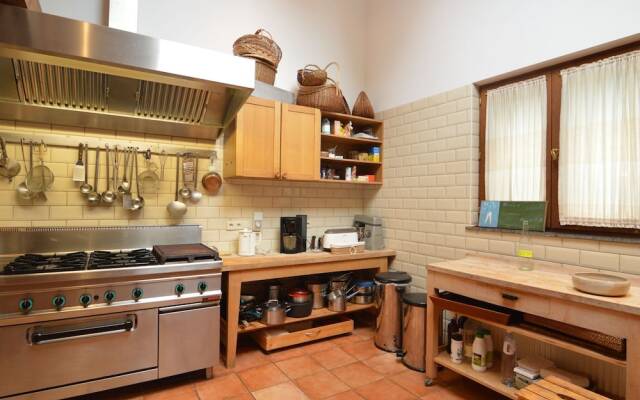 Spacious Holiday Home in Herbeumont near Forest