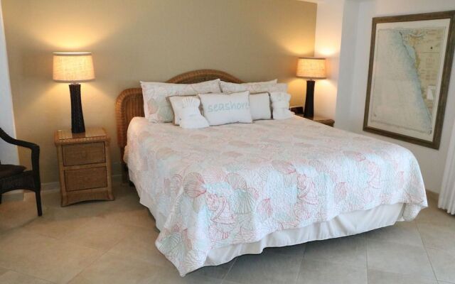 Jamaica Royale - 801 - 2 Br Condo