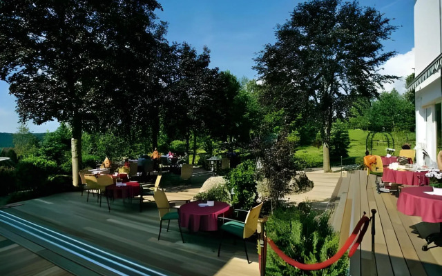 Parkhotel Flora