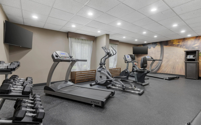 Best Western Plus Lexington Inn