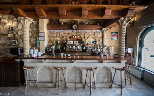 Hotel Restaurante El Castillo De Olmillos