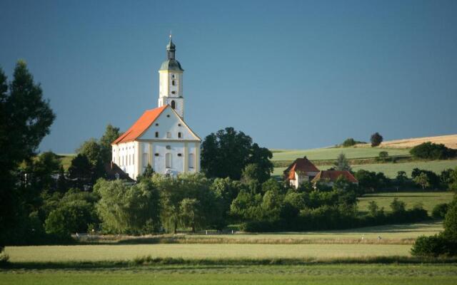 Landhotel Weißer Hahn