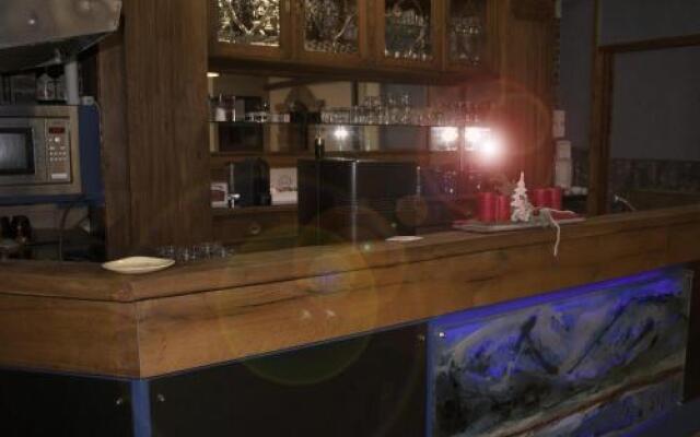 A La Maison De Marie