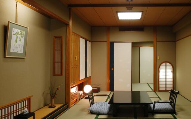 Unzen Miyazaki Ryokan