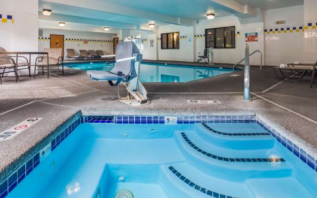 Best Western Plus Vancouver Mall Dr. Hotel & Suites