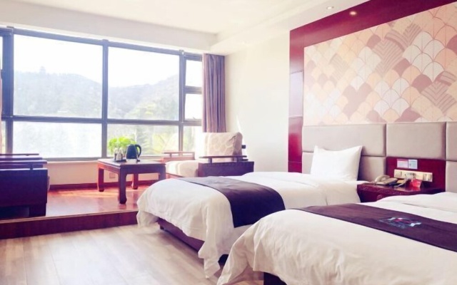 Mingdu International Hotel – Guest Rooms – Shangluo
