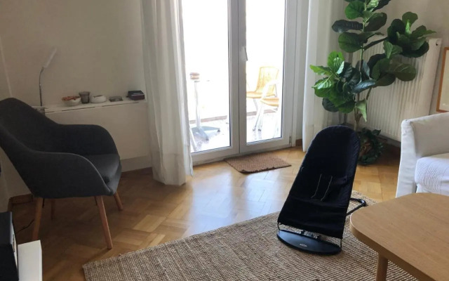 Sea & City views, Aspa’s apartment