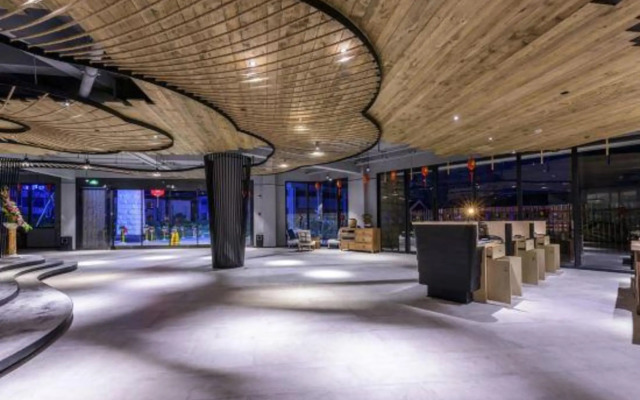 Hongting International Hotel（Central Lake District Store)